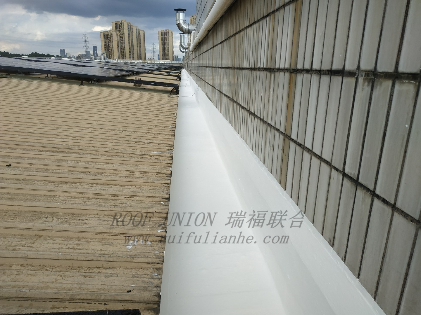 广东某大型压缩机制造企业钢结构天沟防水工程