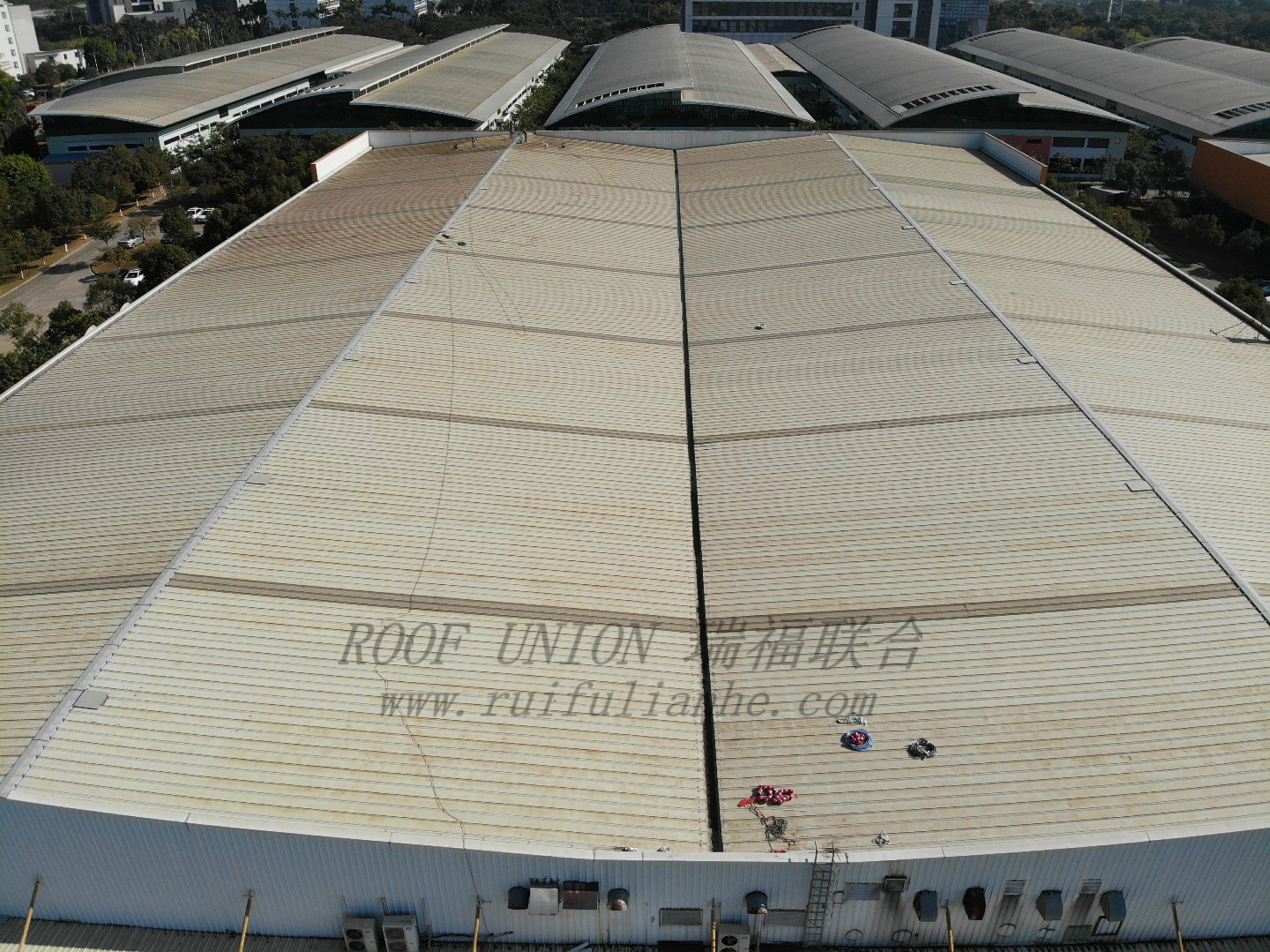  广东某大型注塑模具生产企业钢结构防腐翻新工程